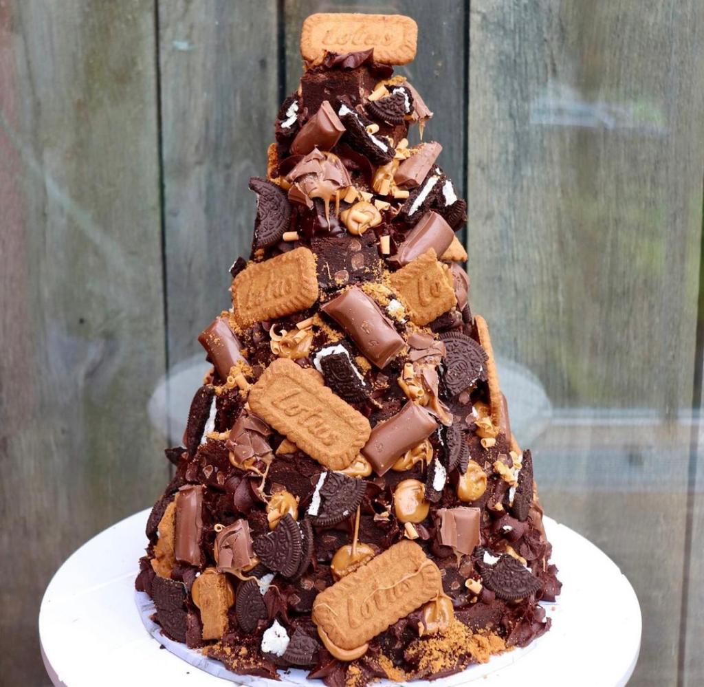 Large Brownie Tower BuzzyCakes
