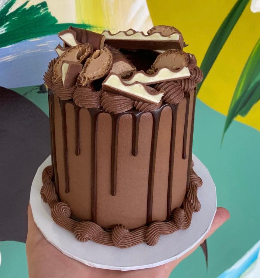 Mini Bento Loaded Cake