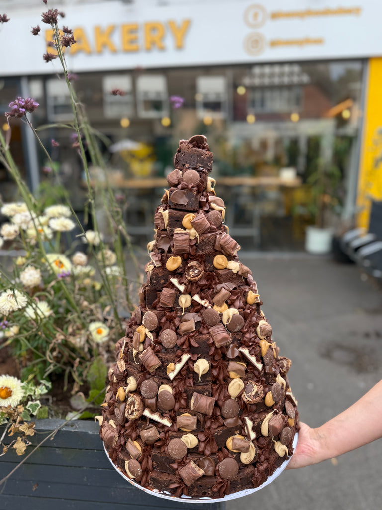XXL Brownie or Blondie Tower