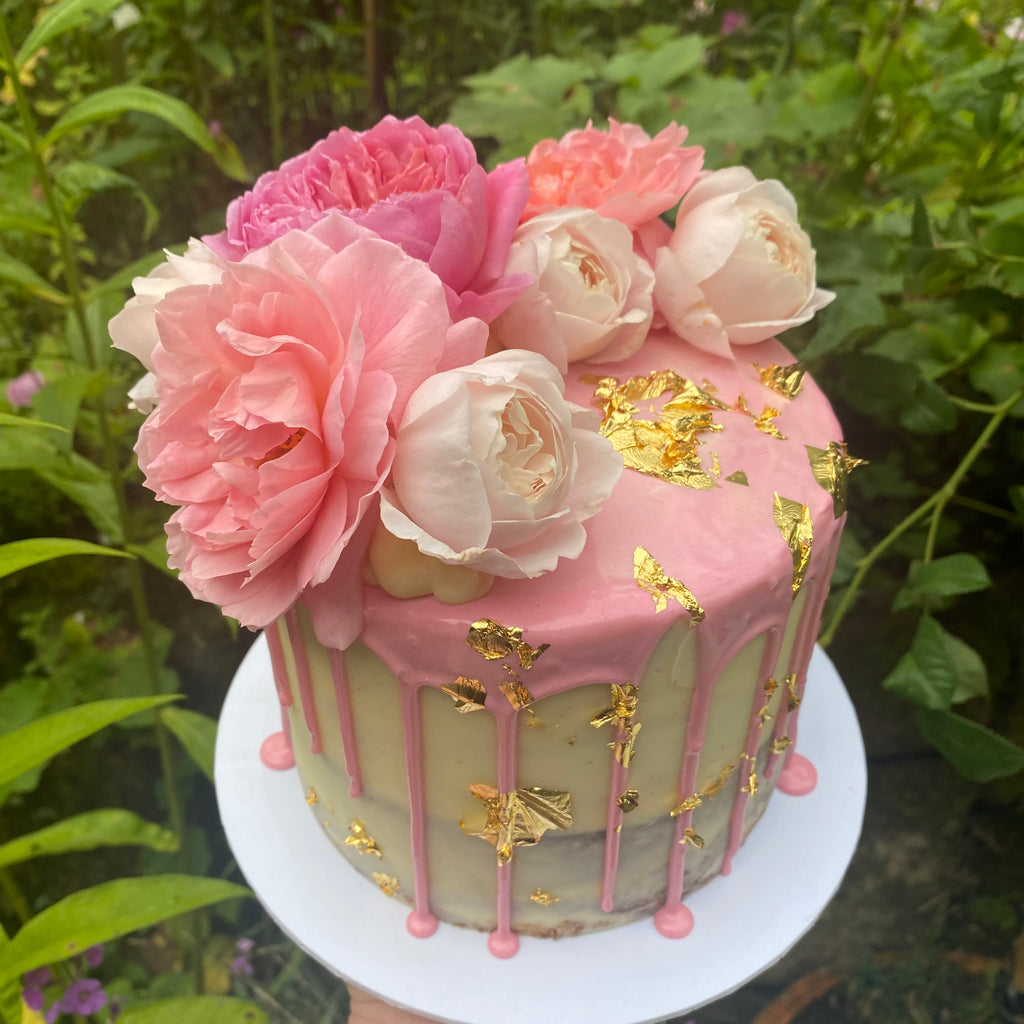 Pretty & Pink Cake