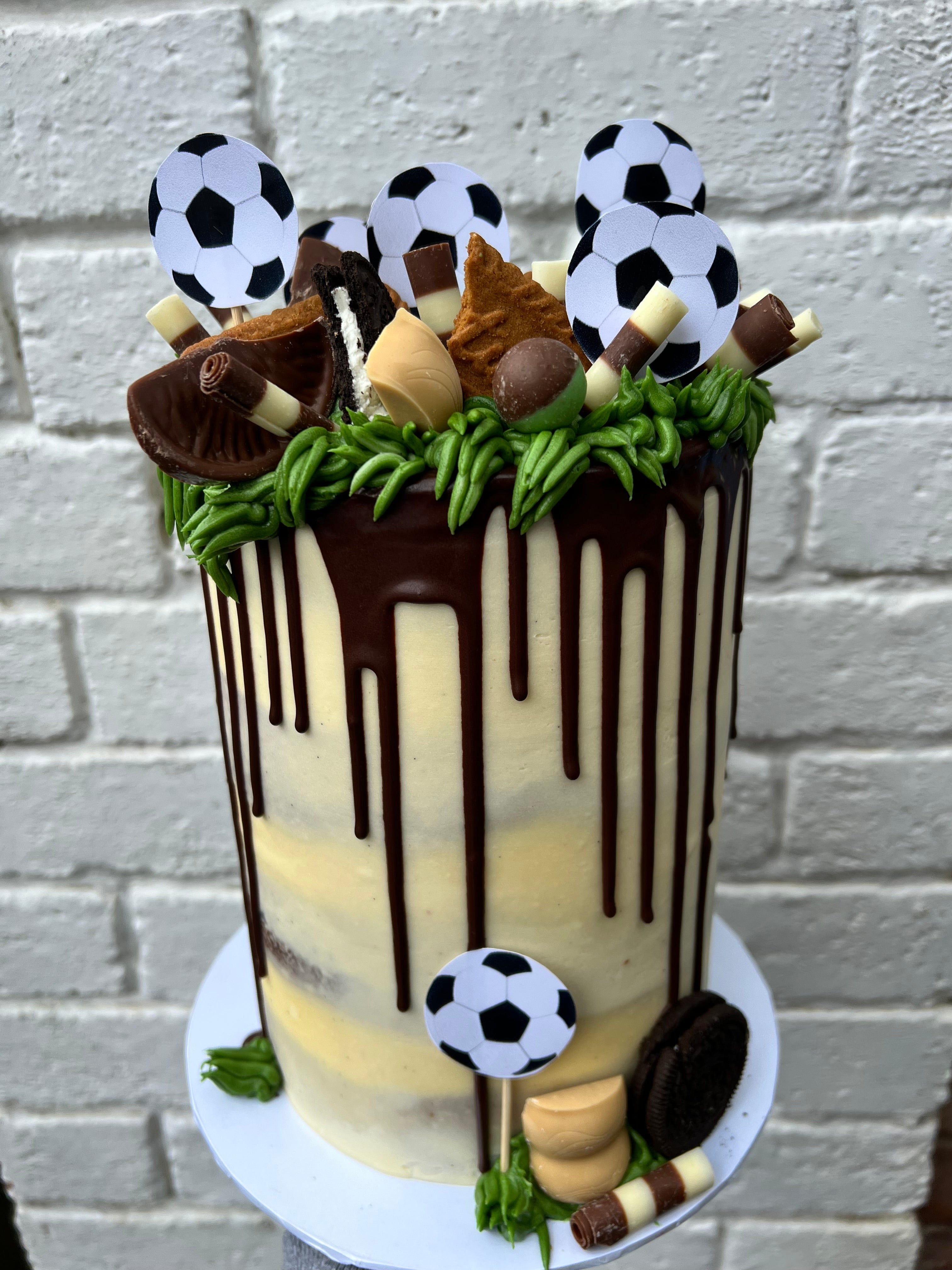 Liverpool Football Birthday Cake - CakeCentral.com